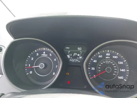 2016 Hyundai Elantra Se из США, поврежденный, VIN 5NPDH4AE7GH700185